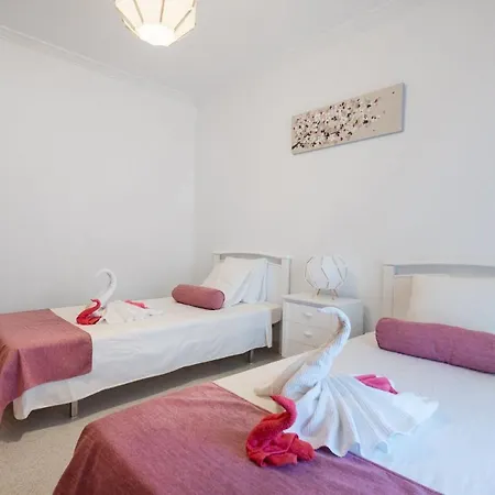 Violet House -